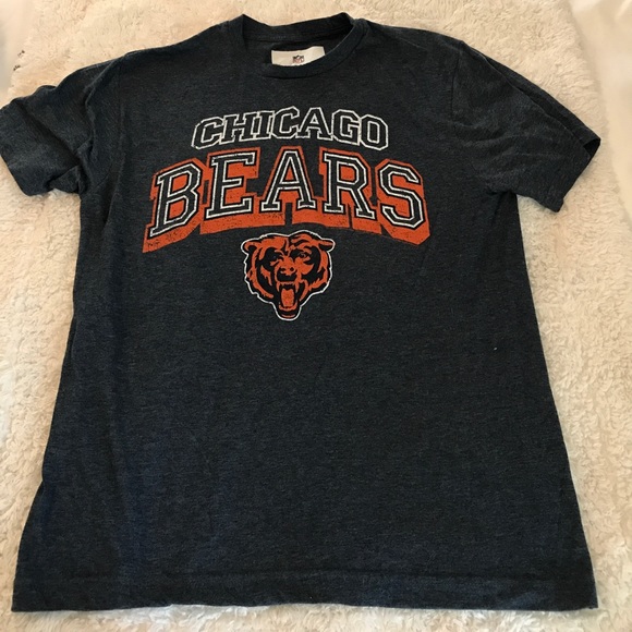 Chicago Bears T-shirt, Medium - Picture 1 of 3
