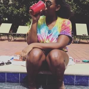 Meet your Posher, Amethyst