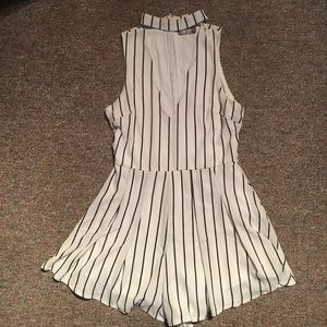 LF ROMPER with keyhole neck & choker