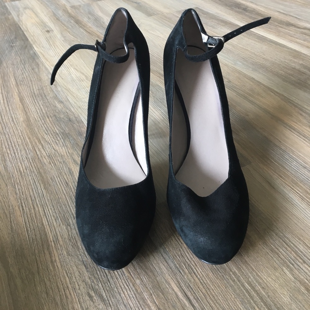 Nine West Pumps with strap
