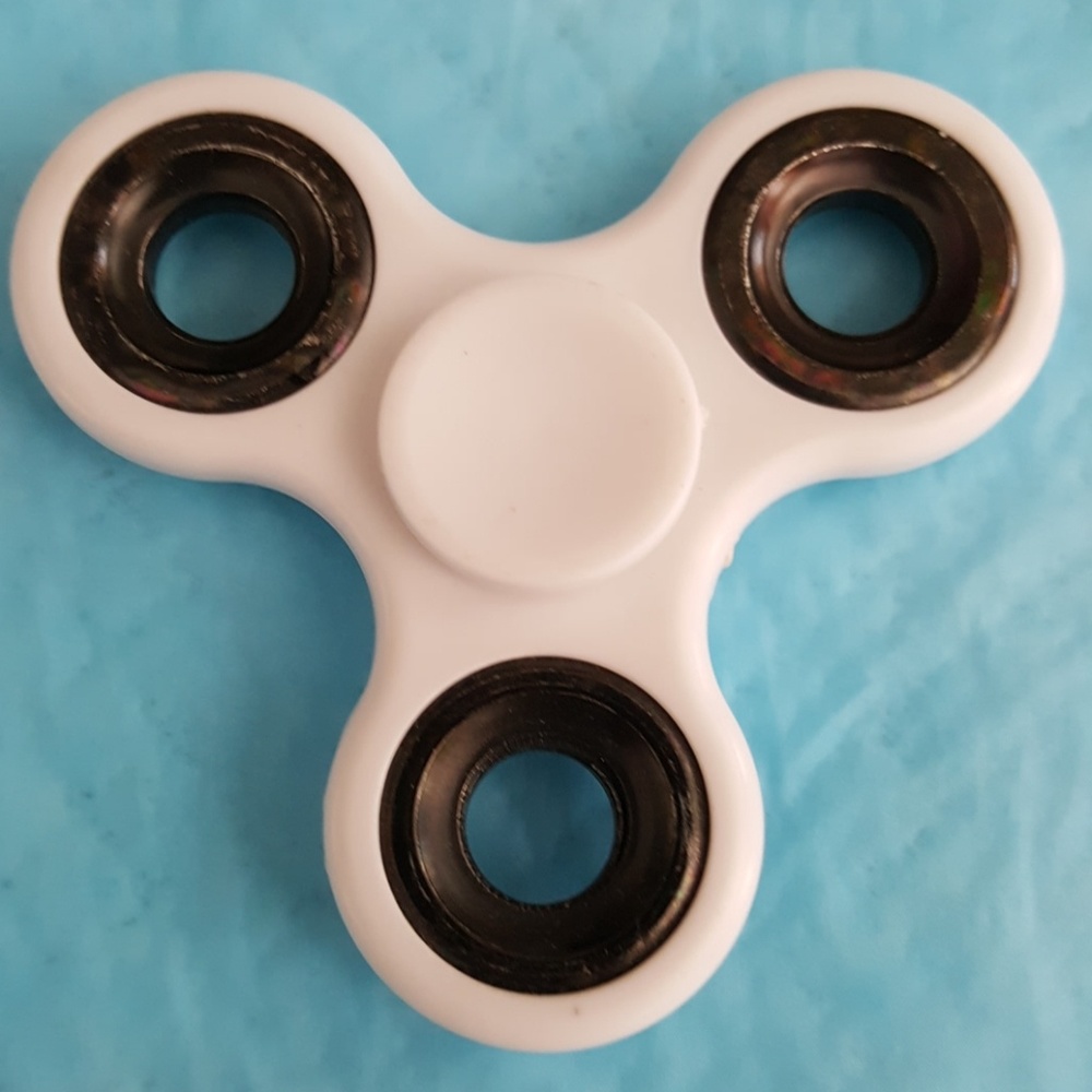 Fidget Spinner - Picture 2 of 2