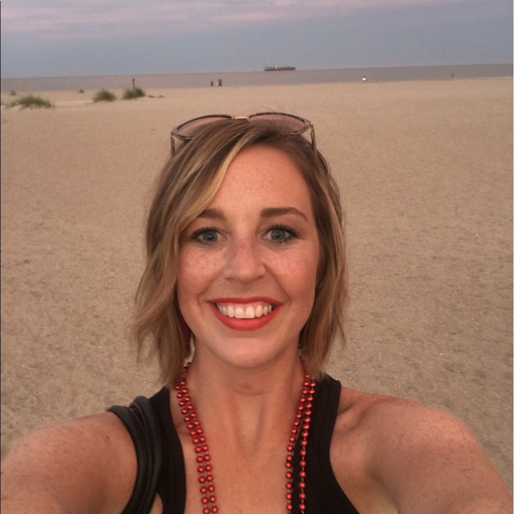 Meet your Posher, Casie