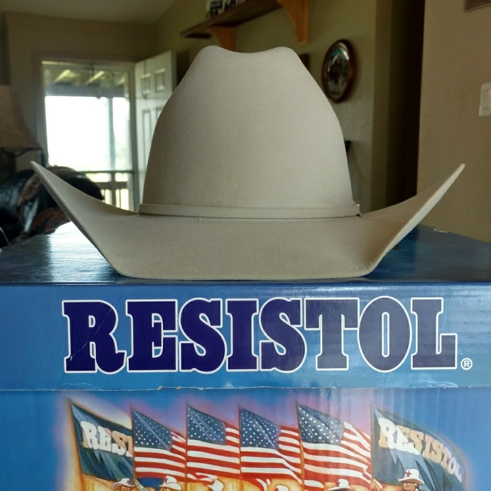 Resistol Silver Belly Cowboy Hat - Picture 1 of 3