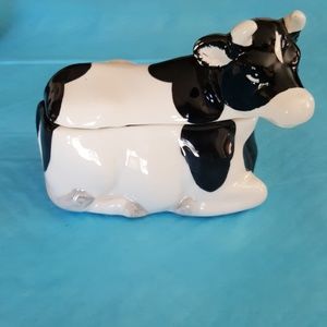 Cow, coffee cream/powder milk container