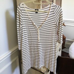 H&M Henley (navy/white)