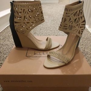 Nicole Miller wedges