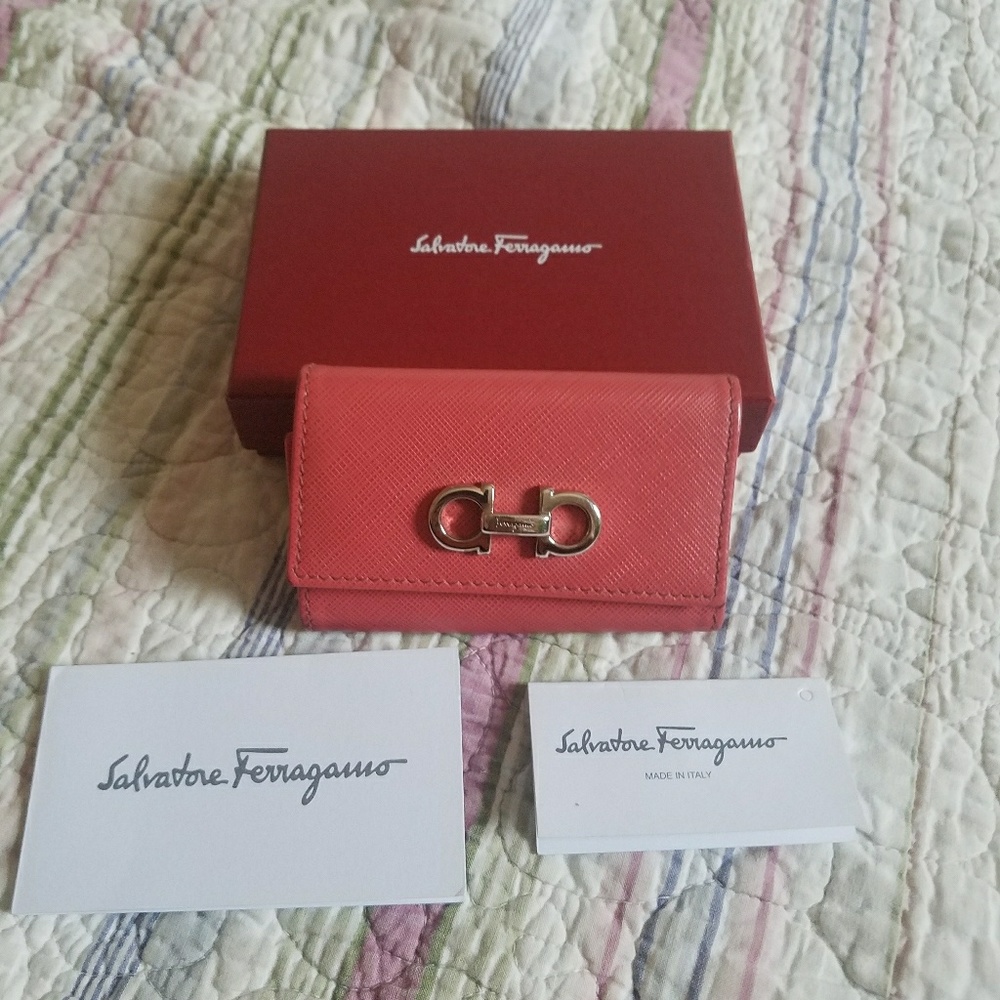 Salvatore Ferragamo 6 ring key holder