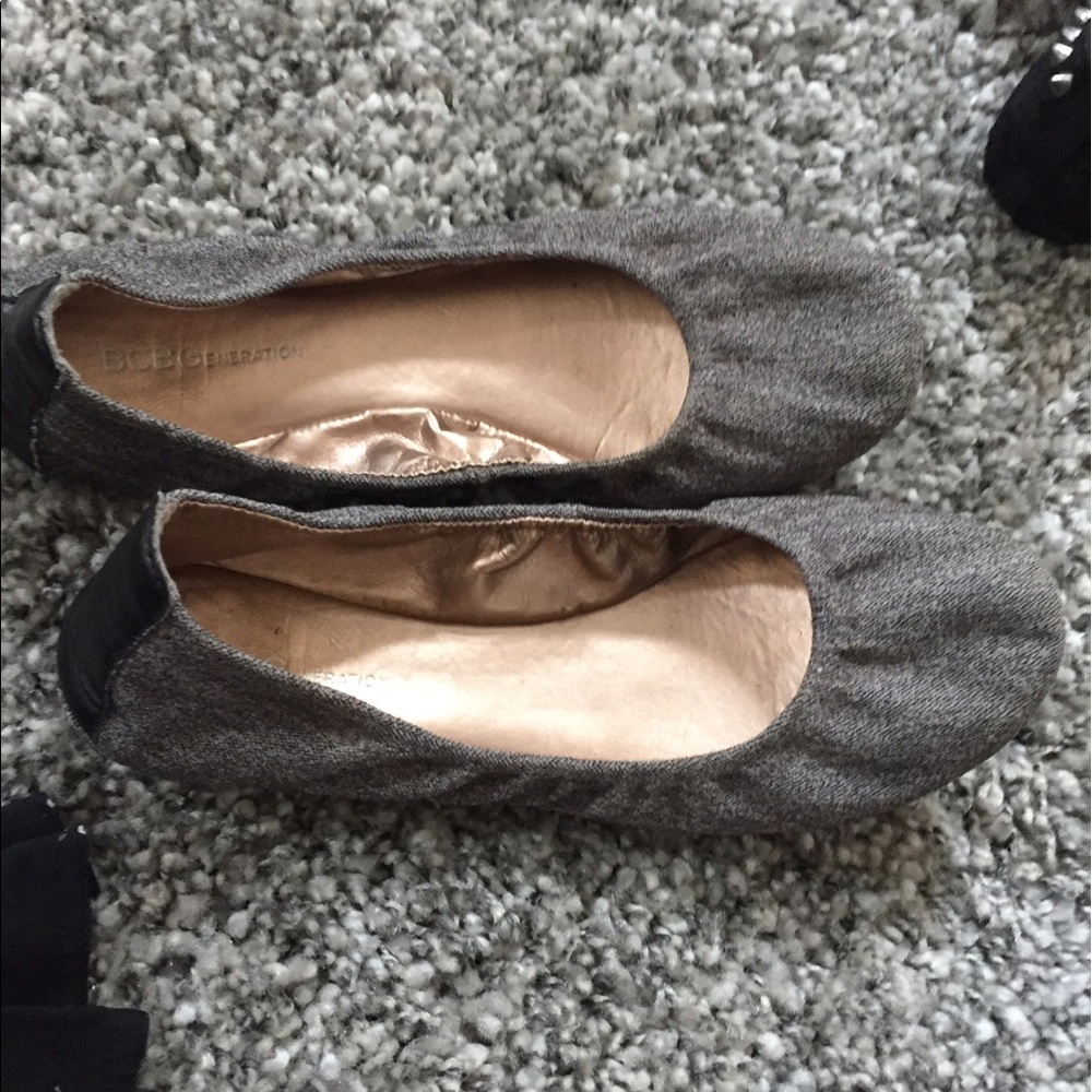 BGBG Generation Grey with Leather heel Flats