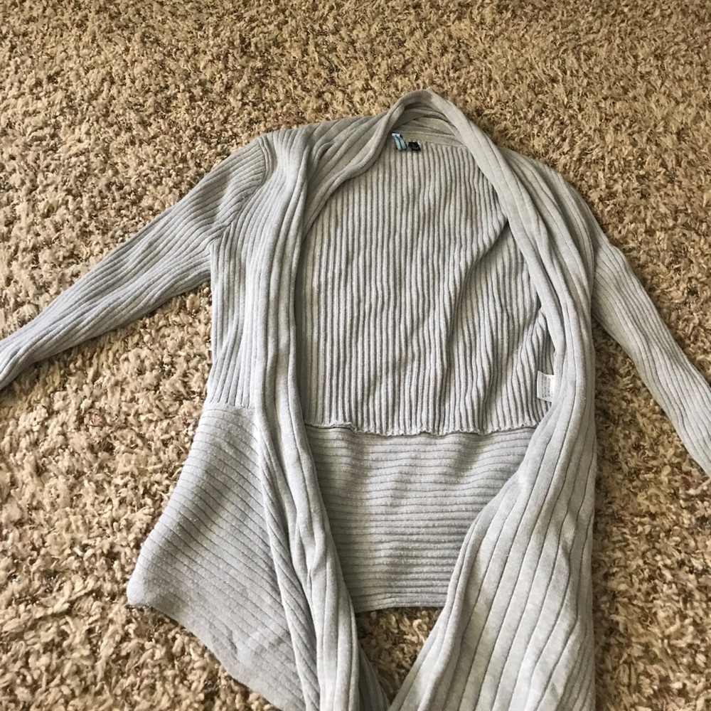 Grey cardigan