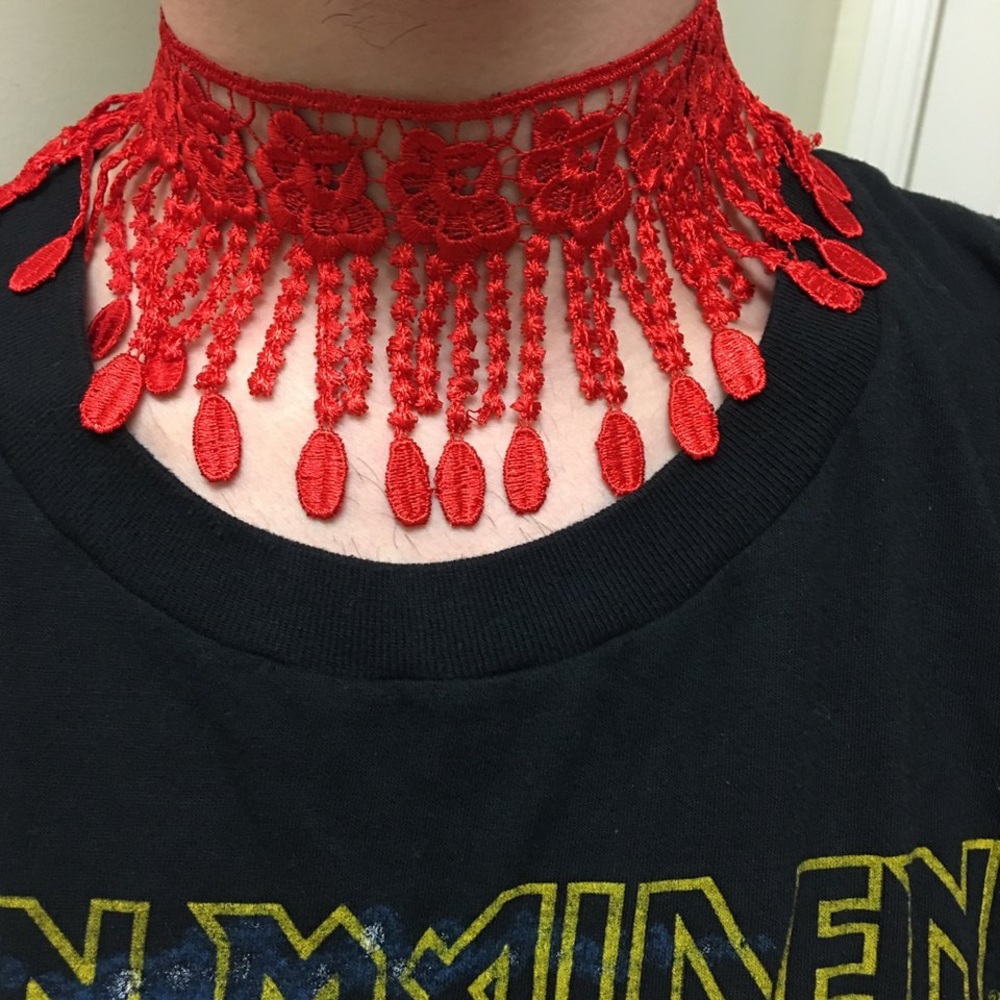 Embroidered Lace Red Choker 🌹