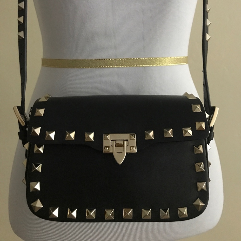 NWOT Valentino Micro Rock Stud