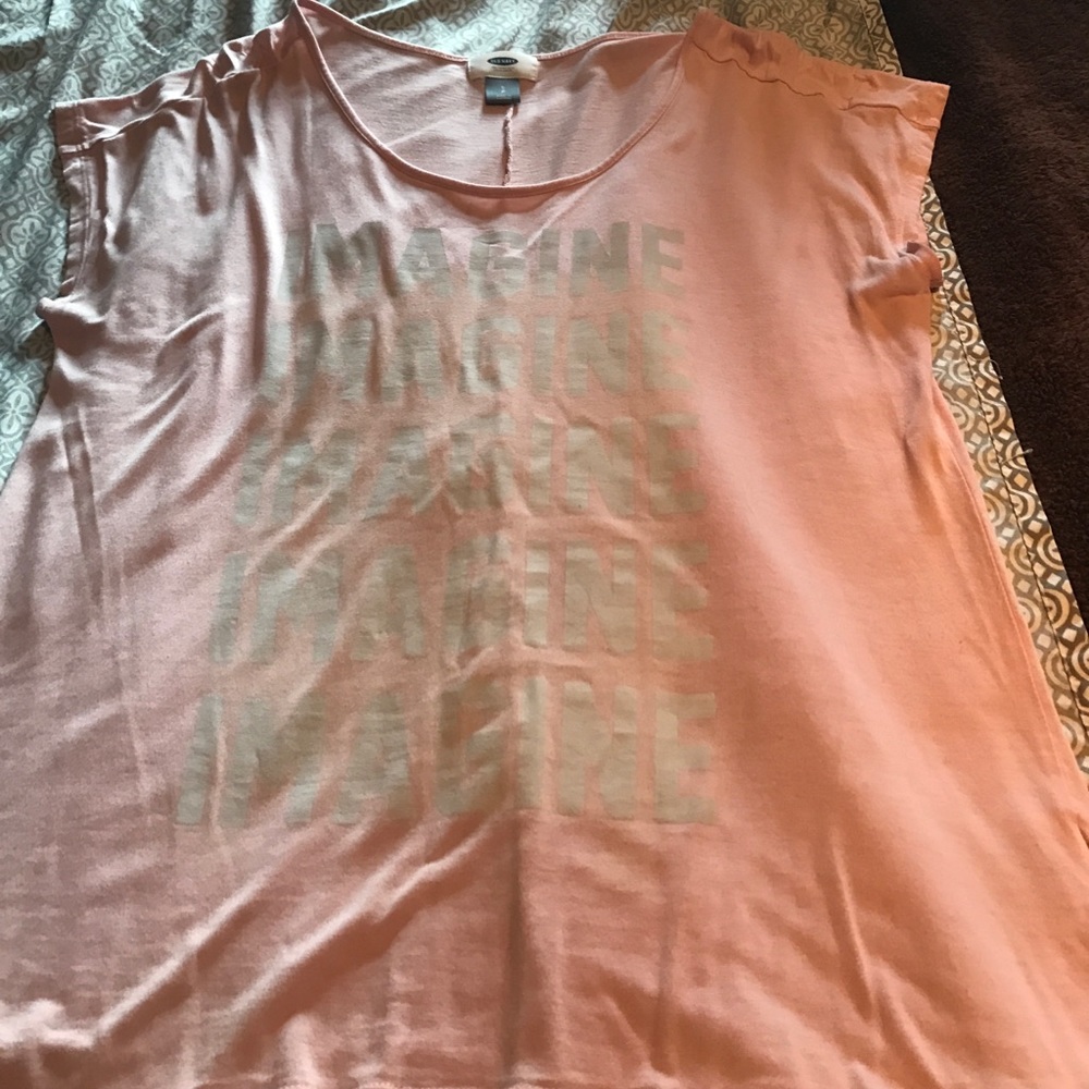 Pink Old Navy Imagine tee shirt