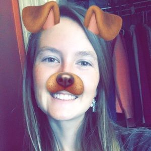 Meet your Posher, Bailey