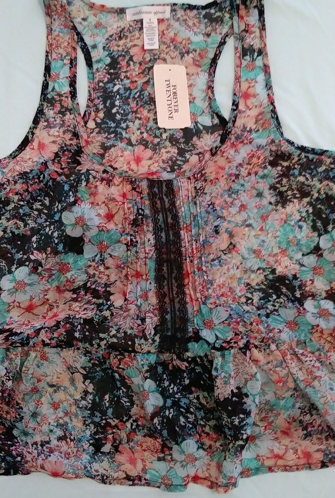 Floral top