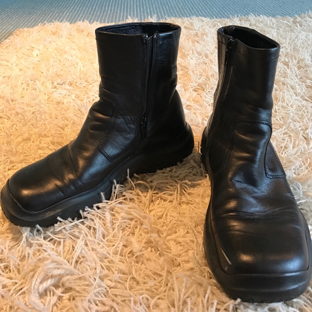 VINTAGE Low Rise Prada Boots