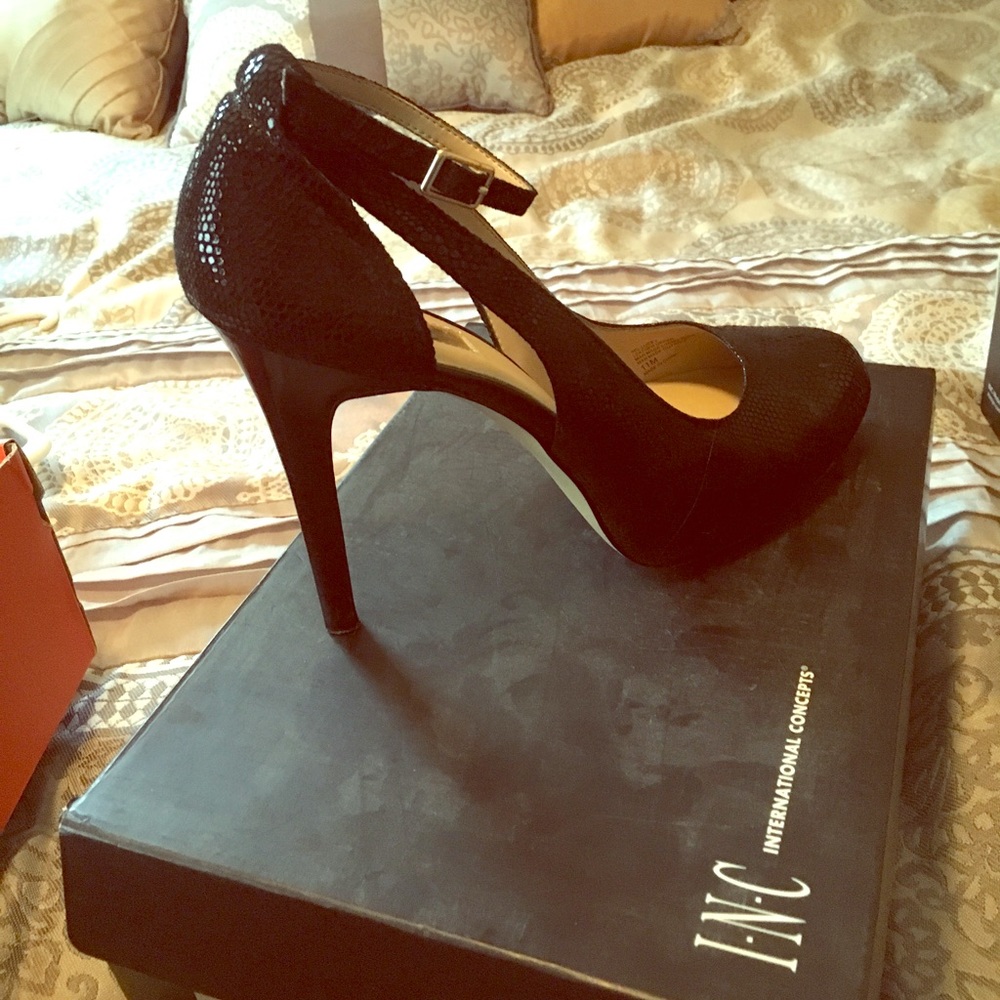 Black heels
