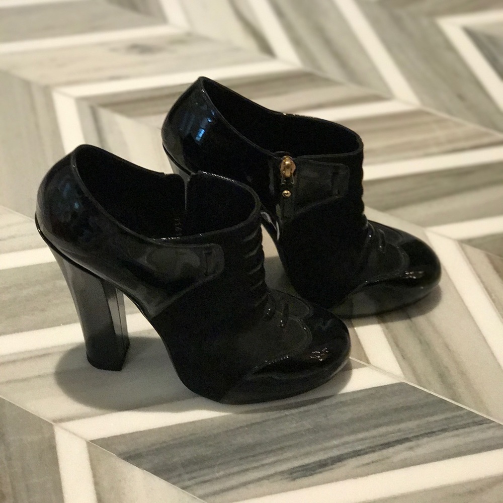 Louis Vuitton Bootie 38.5