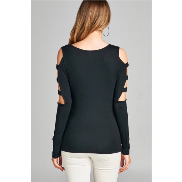 LAST ❣️Black Top with Cutout Sleeves - Picture 3 of 4