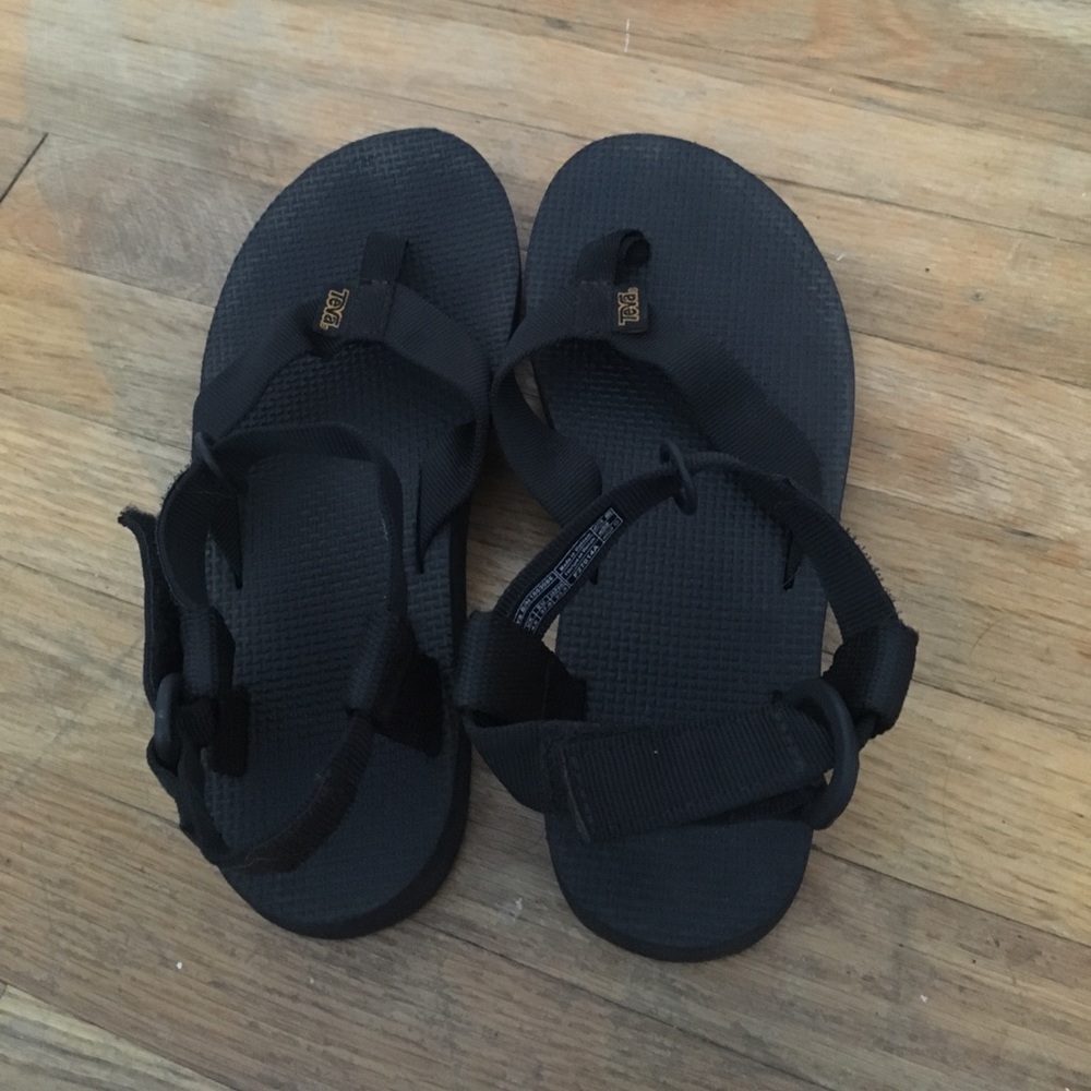 Black original Tevas