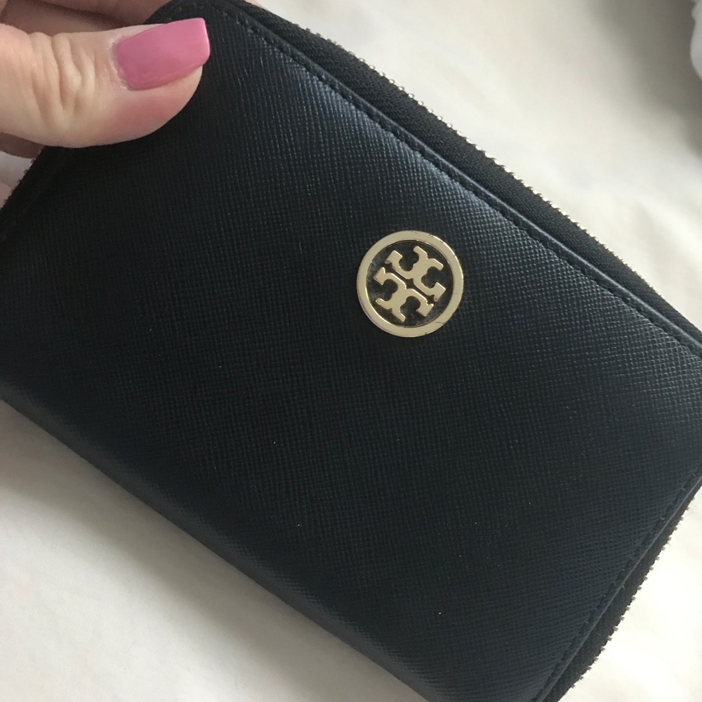 Small Tory Burch Wallet