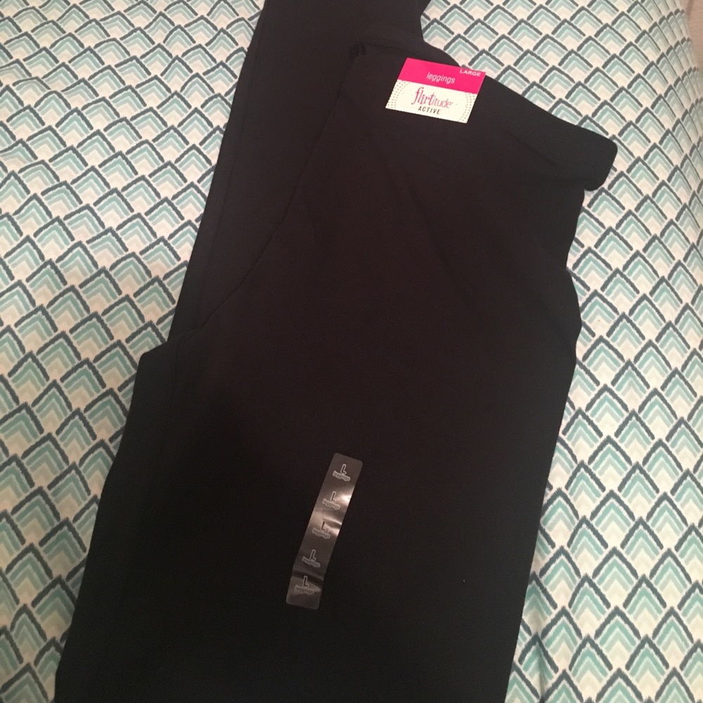 Flirtitude Active Leggins