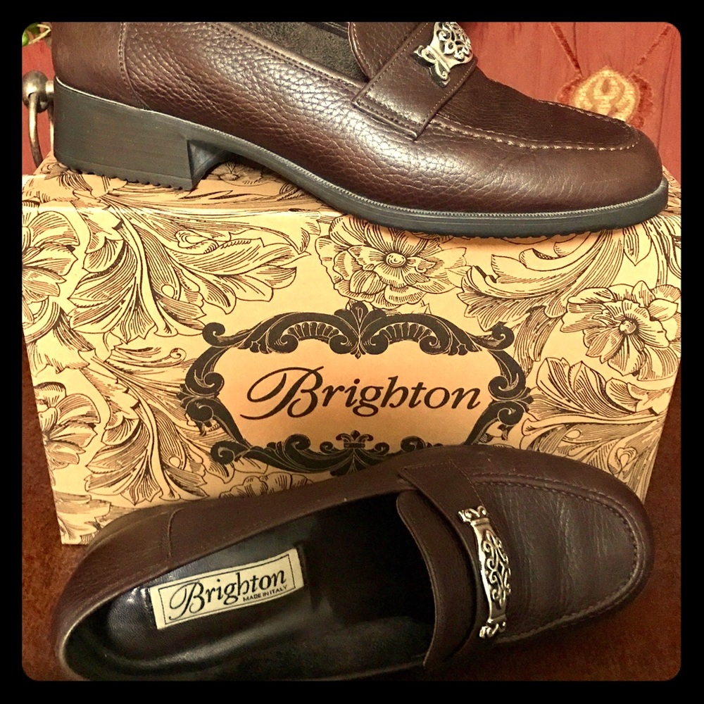 BRIGHTON classic pebbled leather ladies loafer