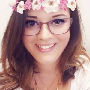 Meet your Posher, Ash