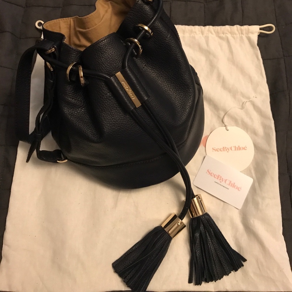 See by Chloe * Vicki Small Bucket Bag (Navy)