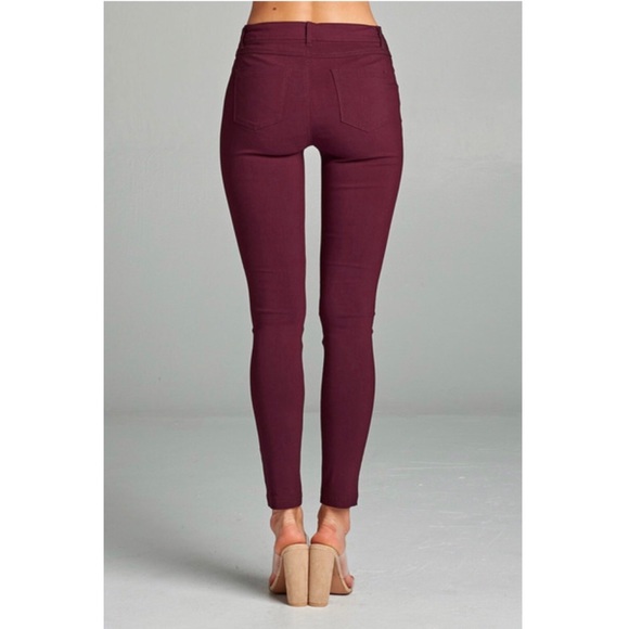 LAST Plum Skinny Jeans - Picture 3 of 3