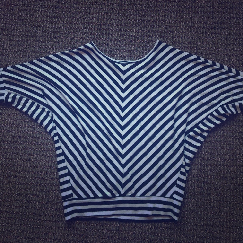 metaphor petite dressy/cool blouse