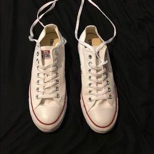 NWOT White Converse Men's 8.5 Women's 10.5
