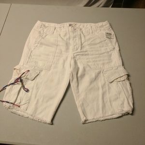 American Eagle  white cargo shorts distressed sz 4