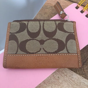 Coach small wallet/coin purse/credit card holder