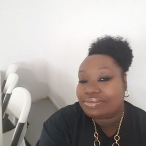 Meet your Posher, Gail