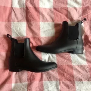 Rainboots
