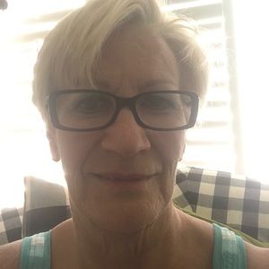 Meet your Posher, Suzy