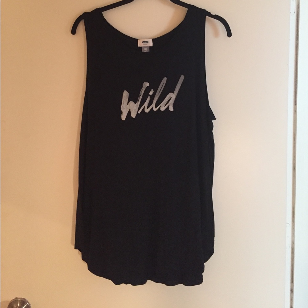 Black Old Navy tank