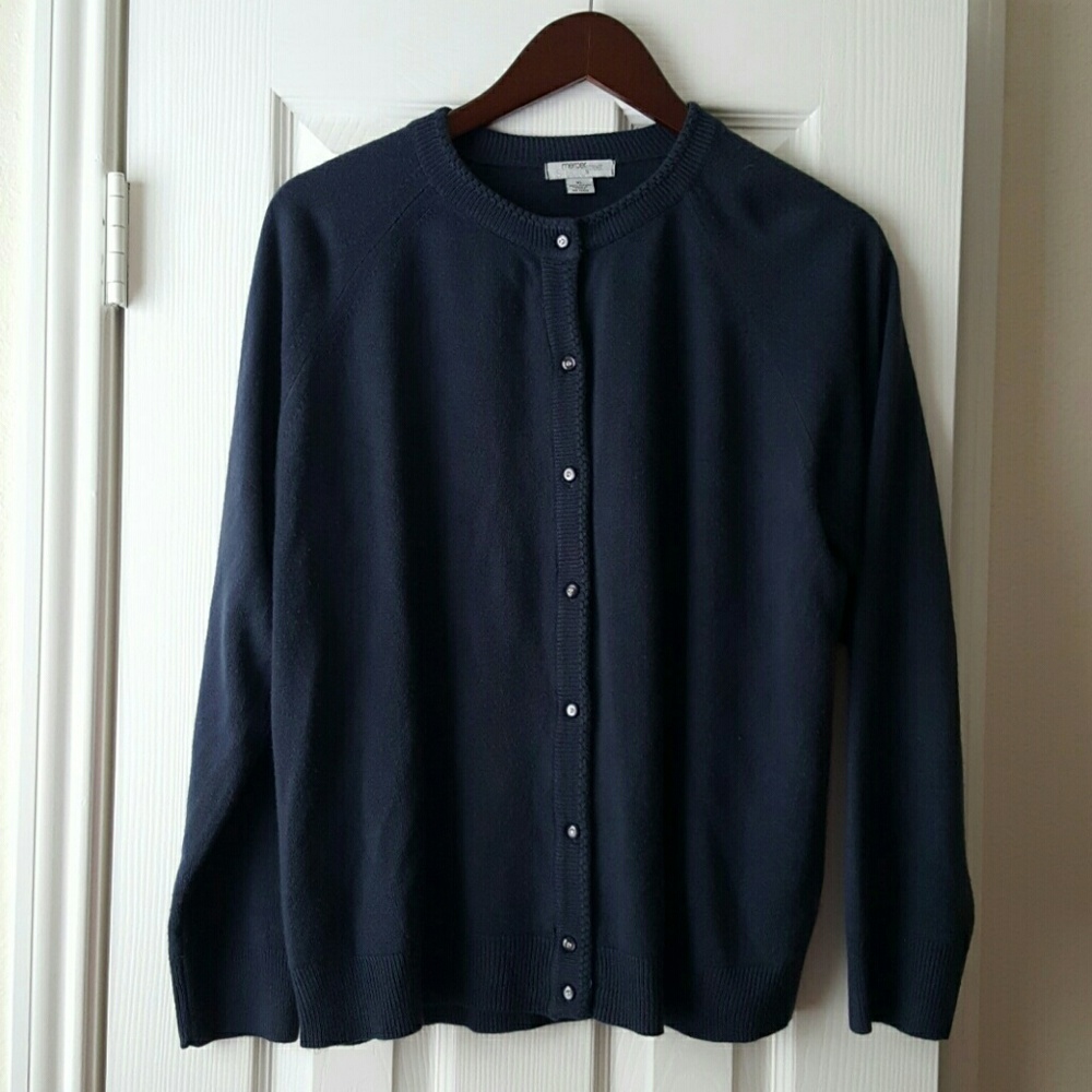 Mercer Street Studio Cardiagn Sweater - like new