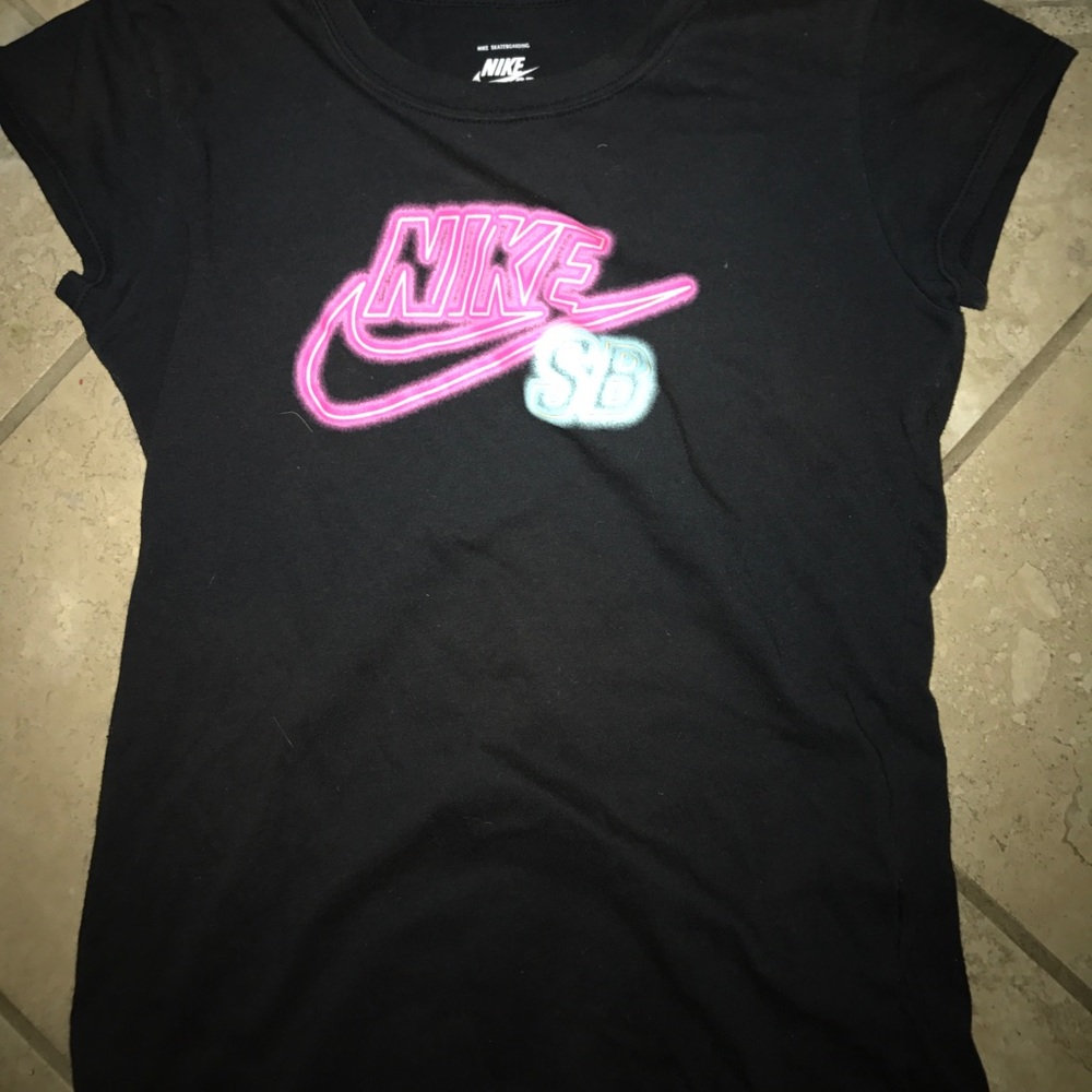 nike glow in the dark t-shirt