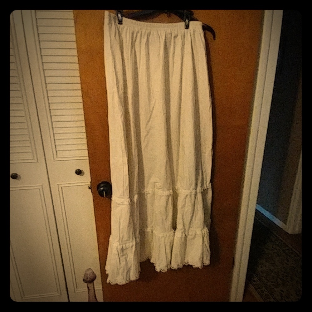 Gunnie skirt