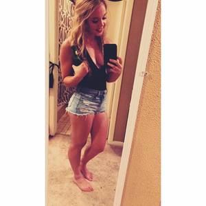 Meet your Posher, Karina