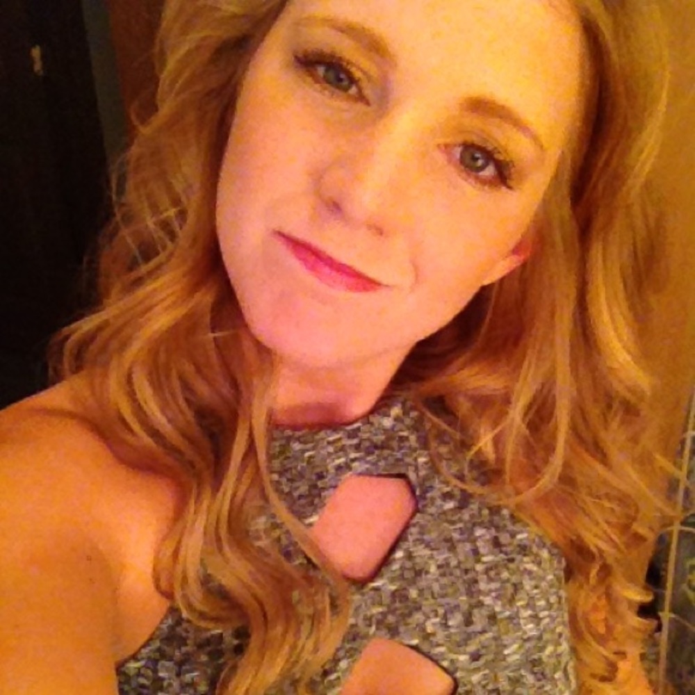 Meet your Posher, Rebekah
