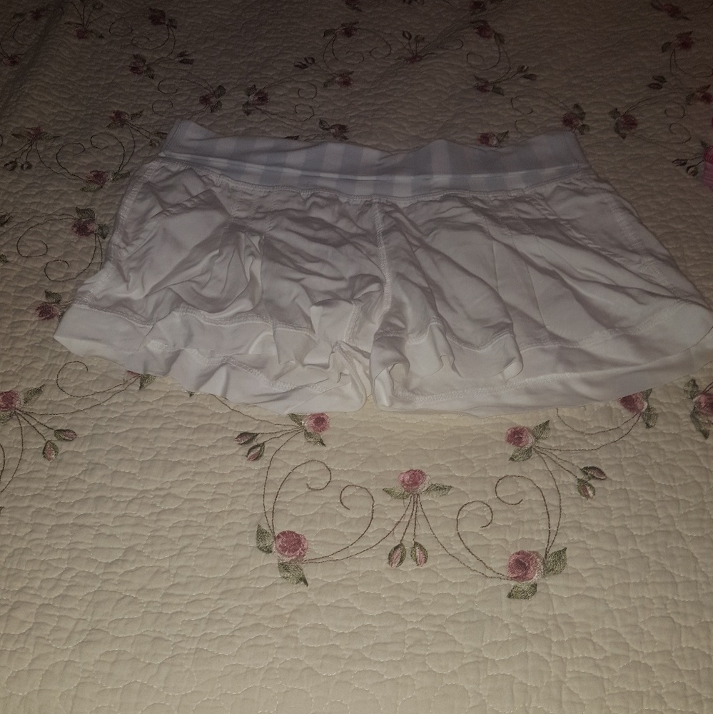Lululemon skirt short