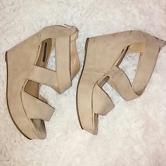 Forever21 Wedge booties sandals - Picture 3 of 5