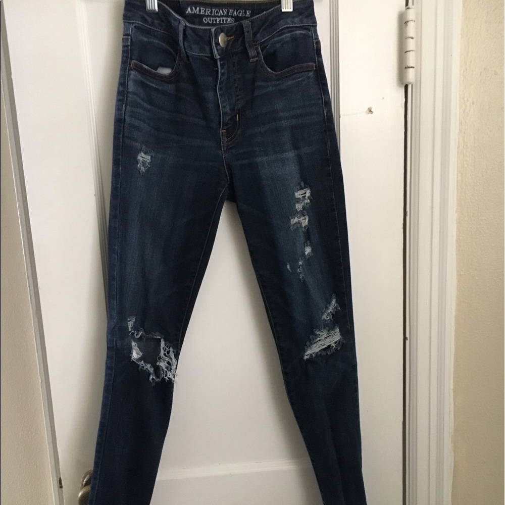 American Eagle distressed skinny jeans