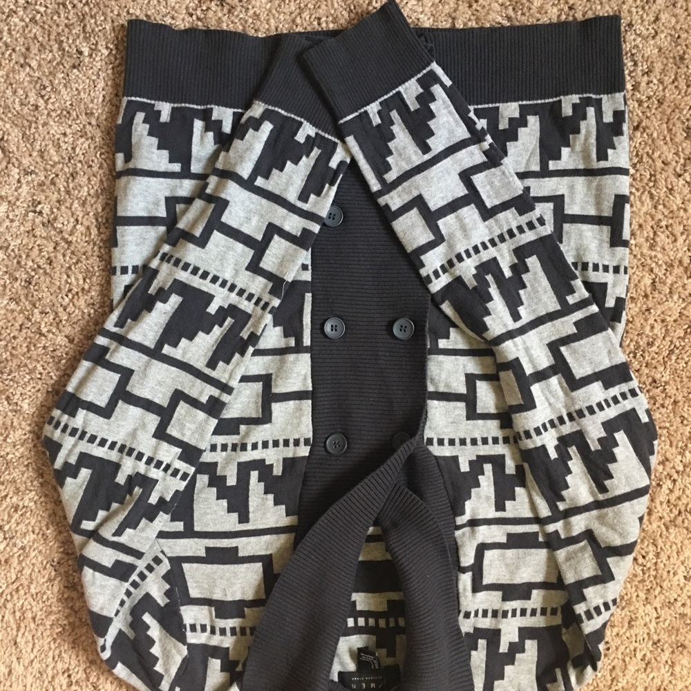 Men's forever 21 sweater