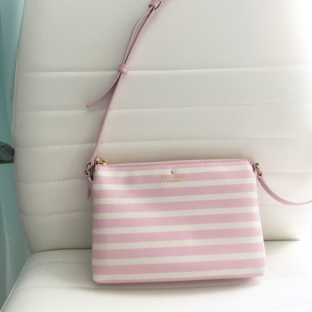 Kate Spade Cross Body ♠️