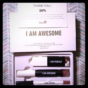 Realher 'I Am Awesome' Lip Set