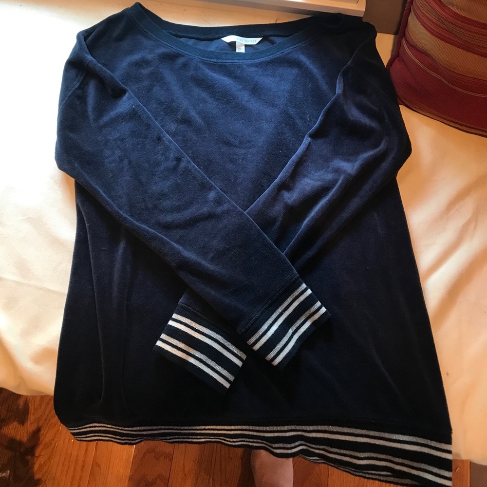 VS velour tunic sweatshirt