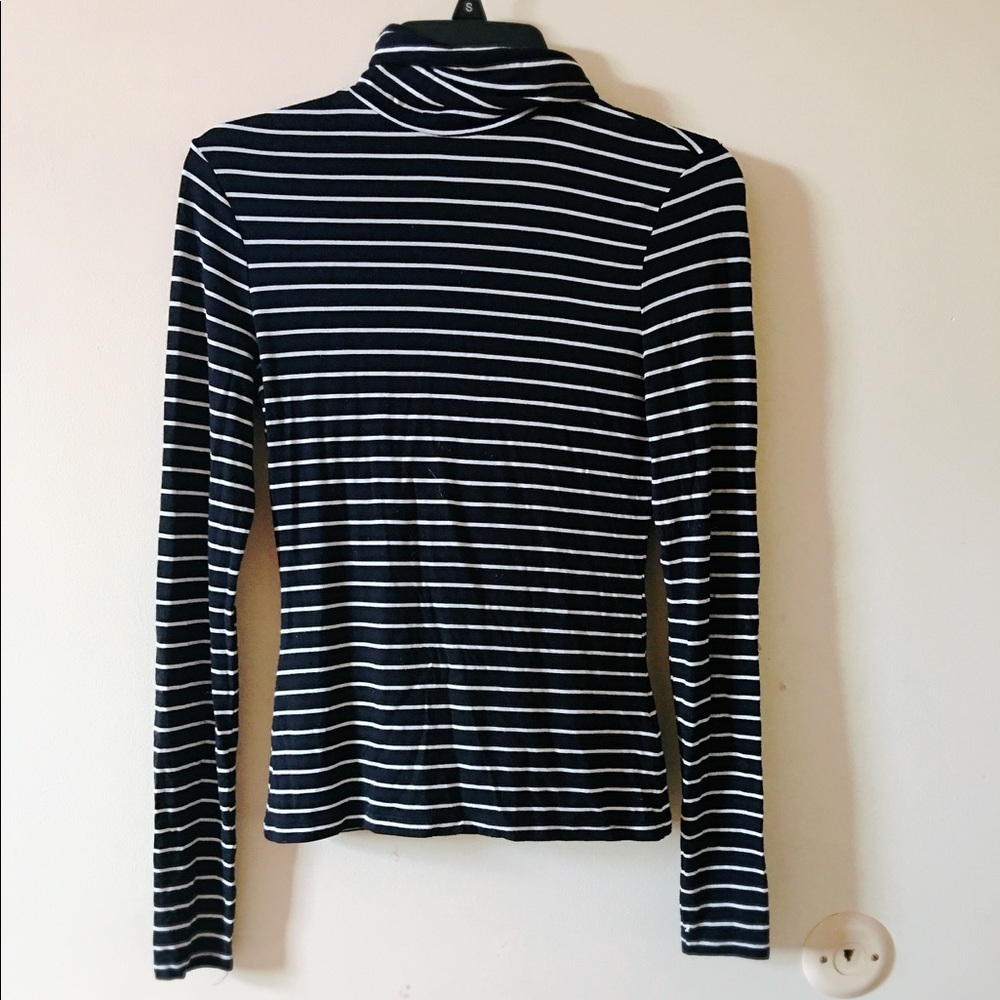 H&M Turtleneck Longsleeve